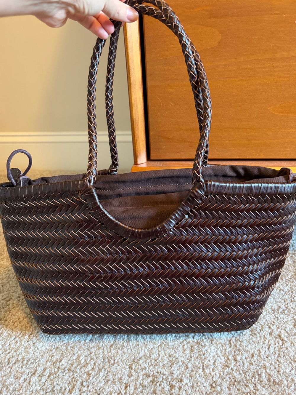 New Dragon Diffusion Nantucket Inspired Genuine Leather Woven Tote Bag Brown - Picture 7 of 8